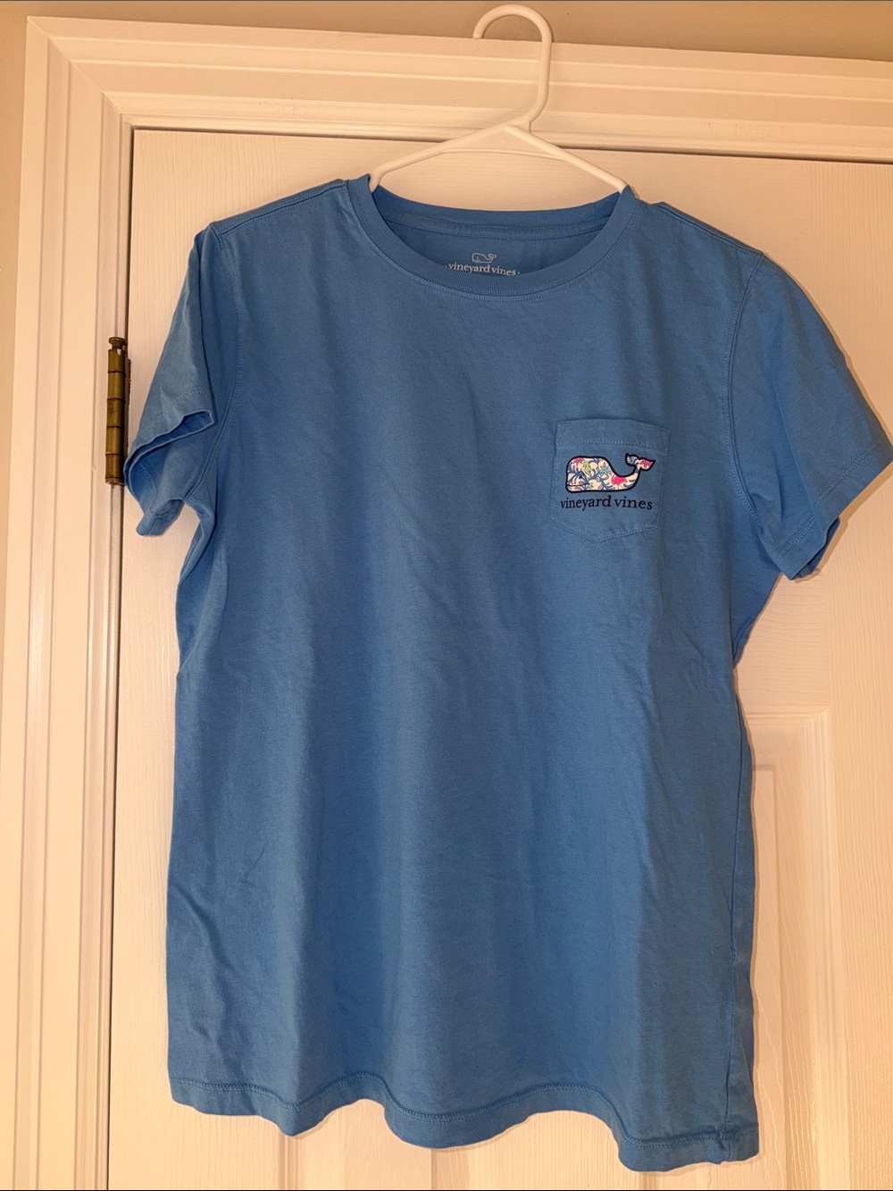 Vineyard Vines Women’s  Pocket T-Shirt in Light Blue